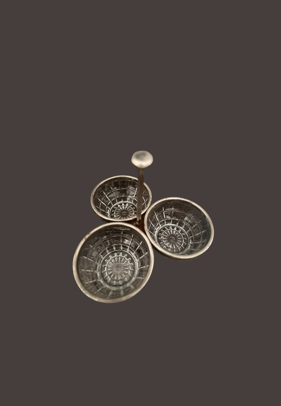 Serving Bowls and Dishes